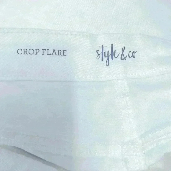 Crop Flare Style & Co jeans 👖 - Picture 5 of 7